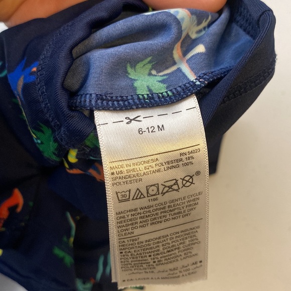 Old Navy Baby Boy Dinosaur One Piece Short Sleeve Summer Swimsuit 6-12 Months - Picture 8 of 8